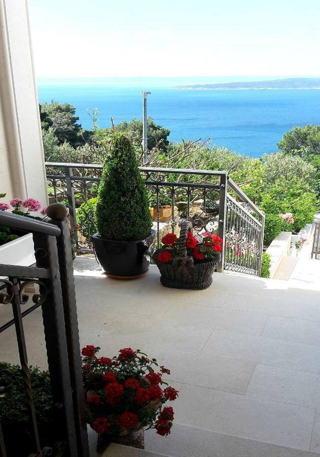 Guest House Fenix Brela Exterior foto